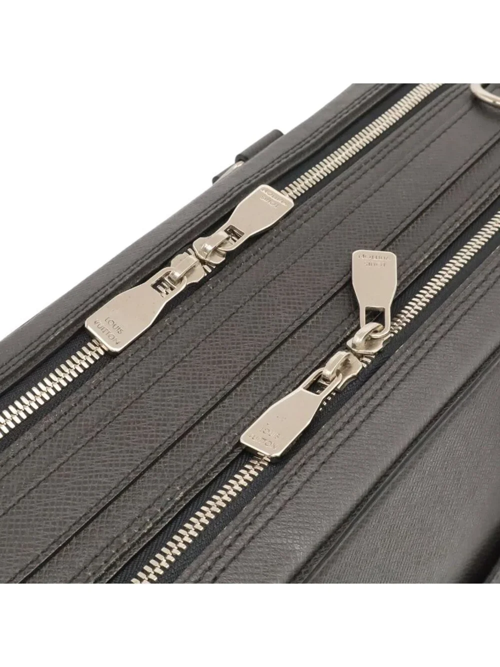 Louis Vuitton Taiga Neo Alexander Business Briefcase Leather Ardoise Black